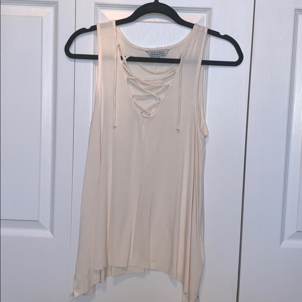 Cream colored flowy top!